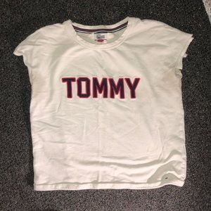 Tommy Hilfiger Cropped Tee